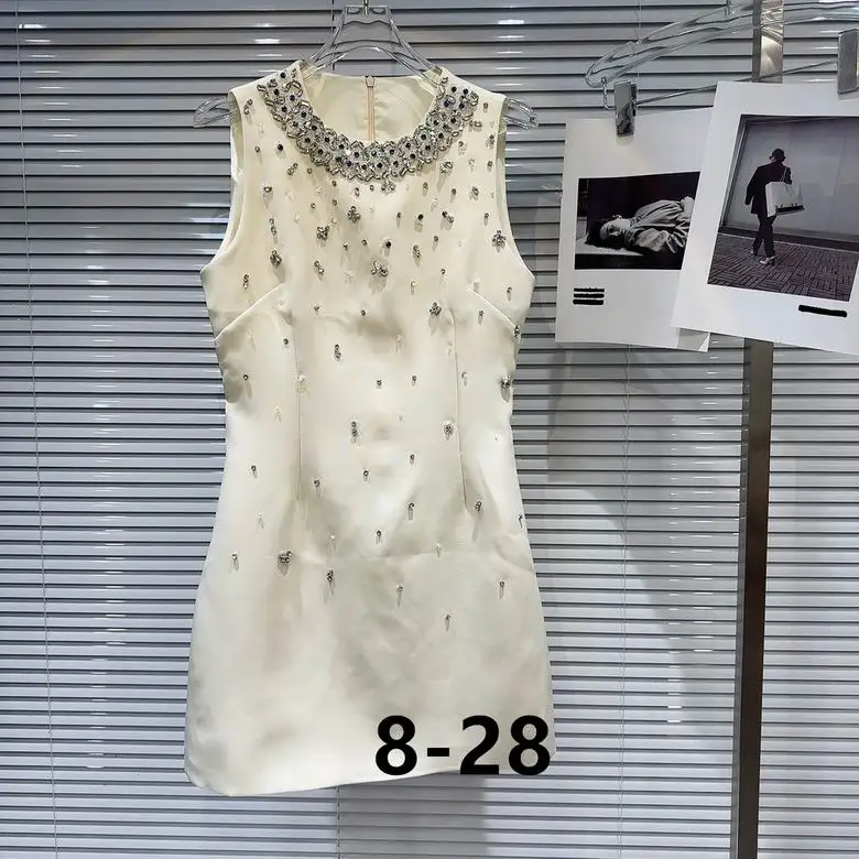 MiuMiu S-XL  (74)